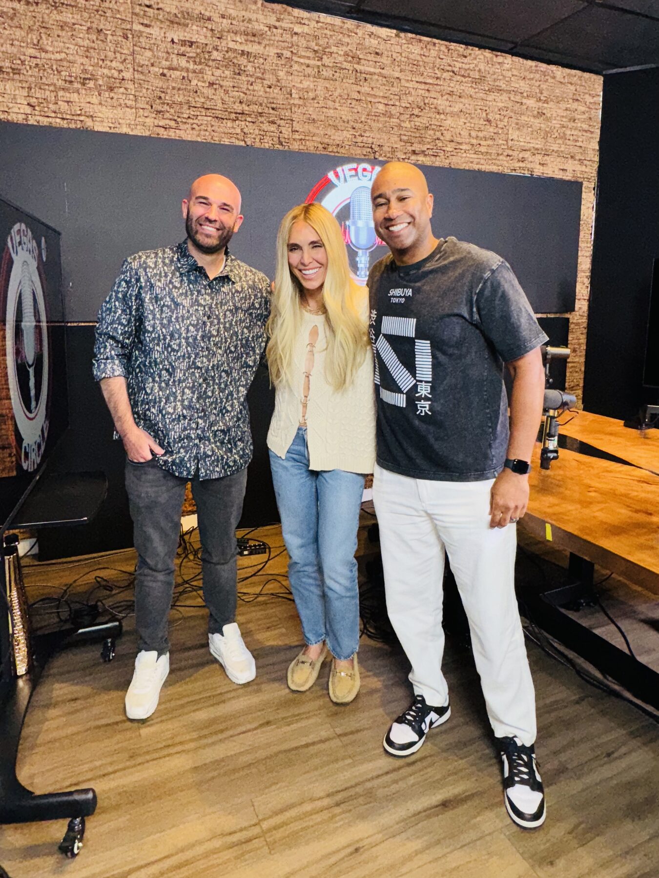 Paki Phillips with guests in the Vegas Circle studio